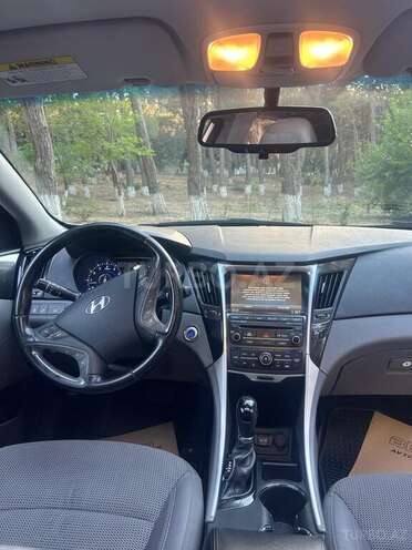 Hyundai Sonata 2013, 205,996 km - 2.0 l - Sumqayıt