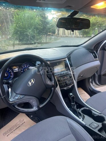 Hyundai Sonata 2013, 205,996 km - 2.0 l - Sumqayıt