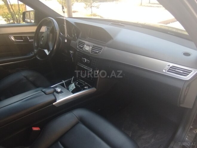 Mercedes E 220 d 2015, 239,500 km - 2.2 l - Bakı