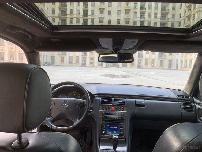 Mercedes E 320 2000, 271,031 km - 3.2 l - Bakı