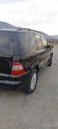 Mercedes ML 320 4MATIC 2002, 222,800 km - 3.2 л - Şəki