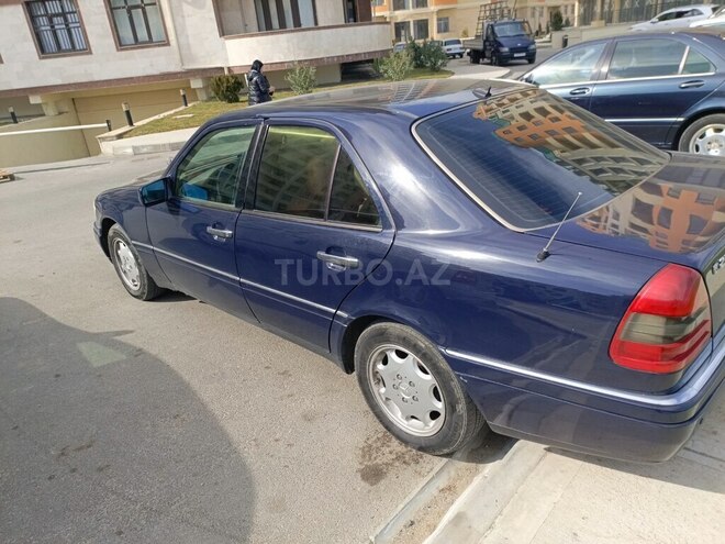 Mercedes C 200 1995, 425,000 km - 2.0 l - Sumqayıt