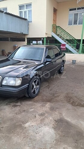 Mercedes E 200 1990, 700,000 km - 2.0 l - Bakı