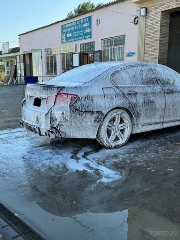 BMW 535 2011, 200,000 km - 3.0 л - Bakı