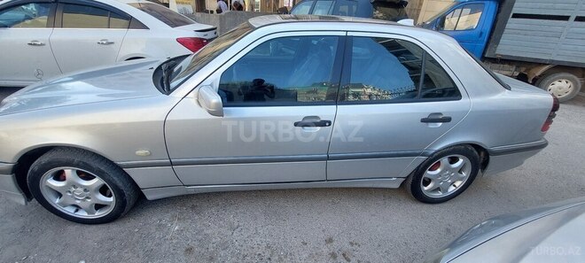 Mercedes C 240 1998, 380,000 km - 2.4 l - Bakı