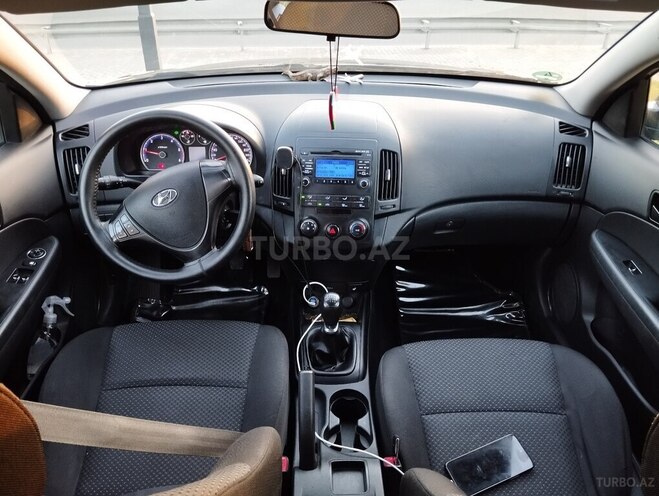 Hyundai i30 2012, 320,000 km - 1.6 l - Bakı