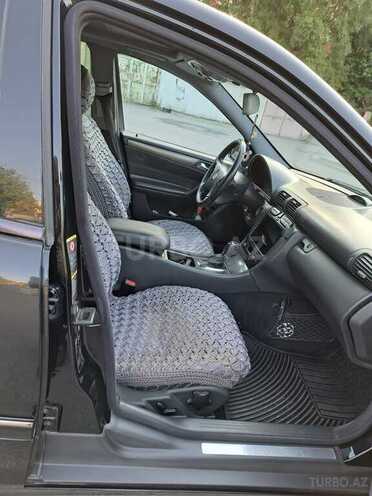 Mercedes C 240 2003, 298,000 km - 2.6 l - Bakı