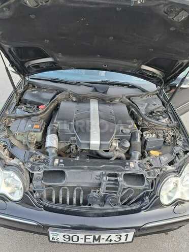 Mercedes C 240 2003, 298,000 km - 2.6 l - Bakı