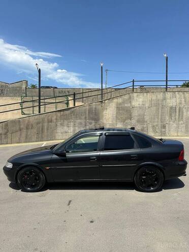 Opel Vectra 1998, 350,000 km - 2.0 l - Bakı