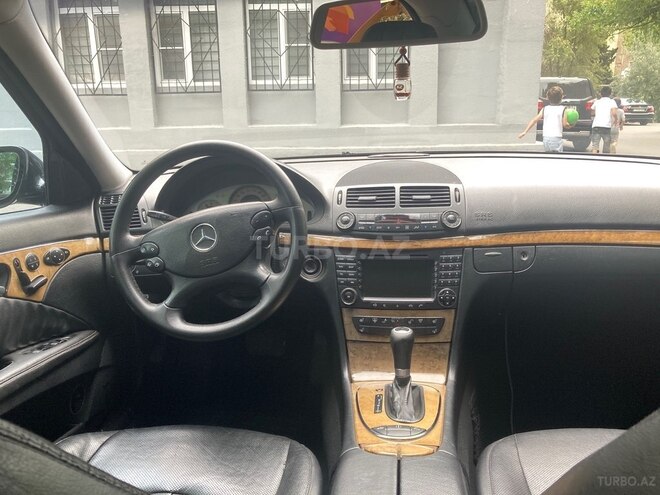 Mercedes E 350 2007, 280,000 km - 3.5 l - Bakı