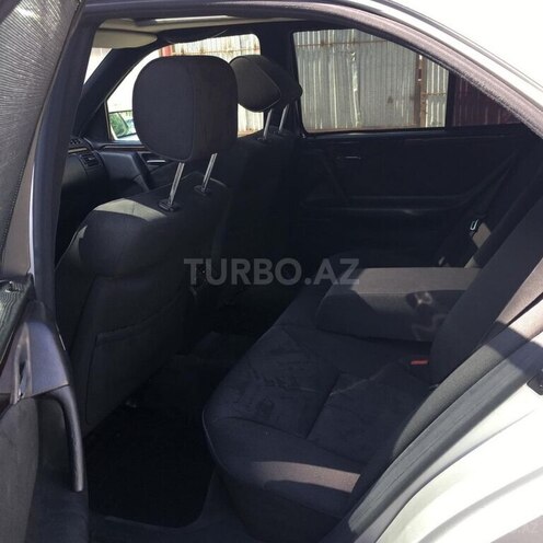 Mercedes E 220 d 1998, 292,120 km - 2.2 l - Bakı
