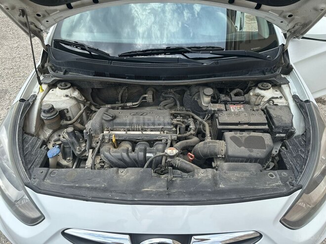 Hyundai Accent 2013, 210,000 km - 1.6 l - Bakı
