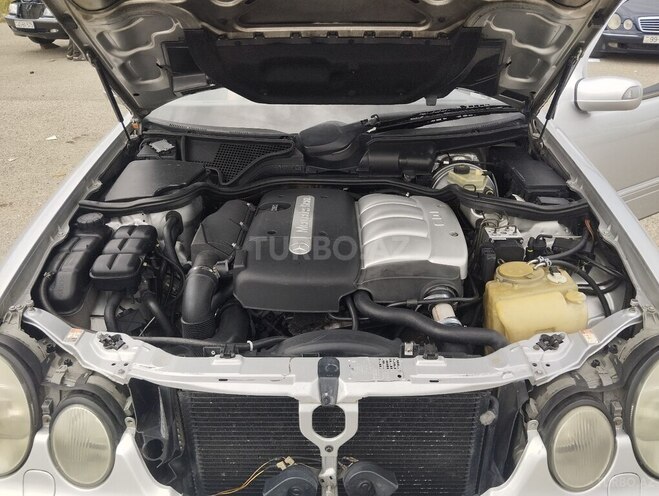 Mercedes E 220 d 1999, 367,000 km - 2.2 л - Bakı