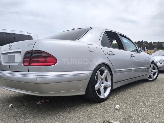 Mercedes E 220 d 1999, 367,000 km - 2.2 л - Bakı
