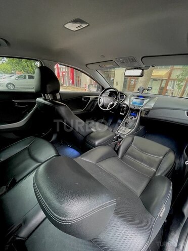 Hyundai Avante 2013, 143,000 km - 1.6 l - Bakı