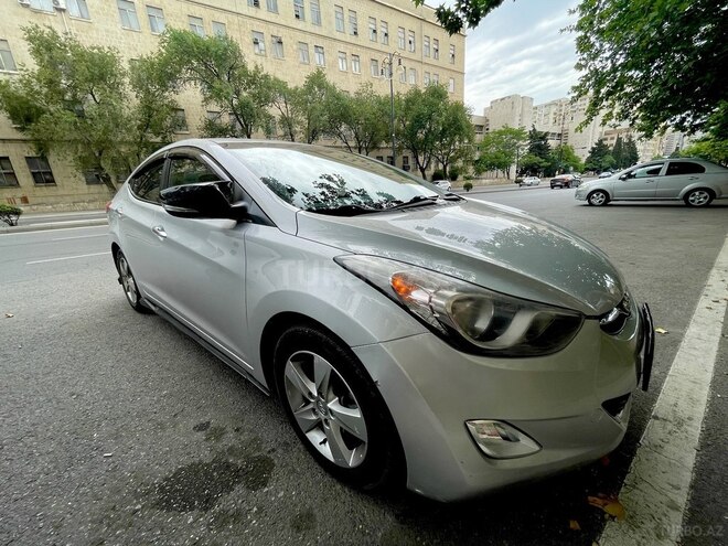 Hyundai Avante 2013, 143,000 km - 1.6 l - Bakı