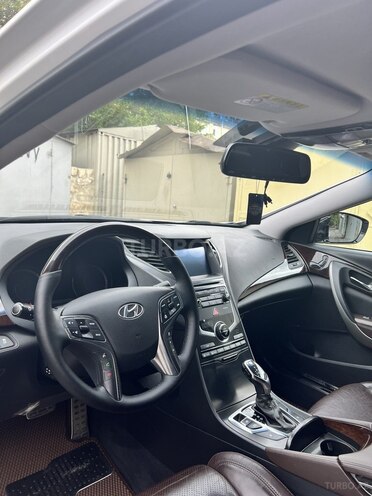 Hyundai Grandeur 2015, 15,600 km - 2.2 л - Bakı