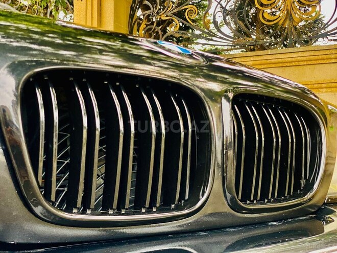 BMW 528 1997, 213,479 km - 2.8 l - Bakı