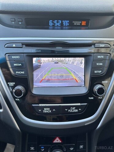 Hyundai Elantra 2015, 117,482 km - 1.8 л - Bakı