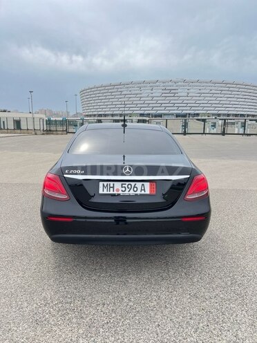 Mercedes E 200 d 2016, 274,000 km - 2.0 l - Bakı