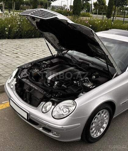Mercedes E 240 2003, 253,000 km - 2.6 л - Bakı