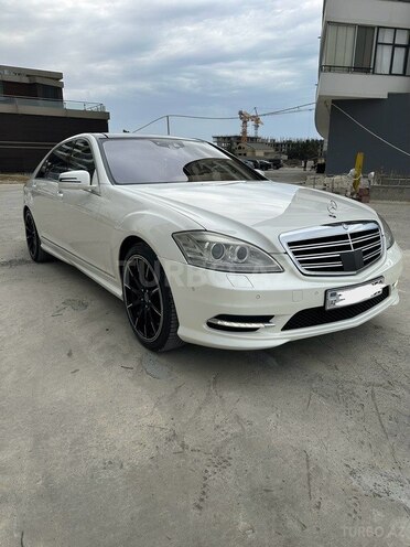 Mercedes S 550 2009, 217,000 km - 5.5 l - Bakı
