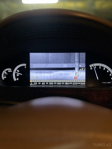 Mercedes S 550 2009, 217,000 km - 5.5 l - Bakı