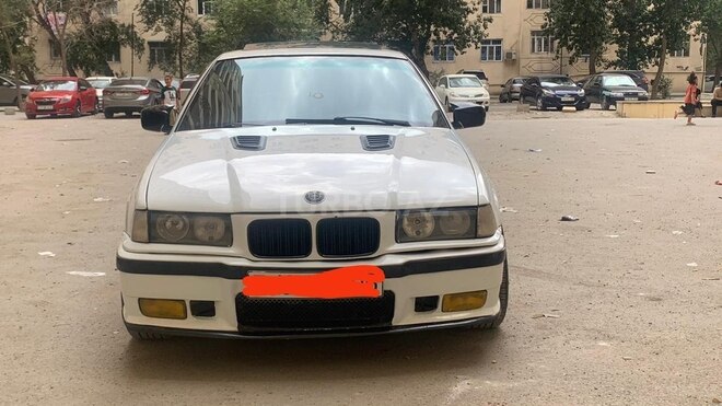 BMW 320 1992, 365,000 km - 2.0 l - Sumqayıt