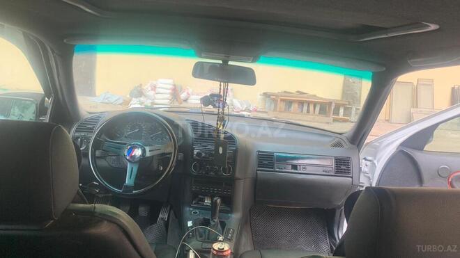 BMW 320 1992, 365,000 km - 2.0 l - Sumqayıt