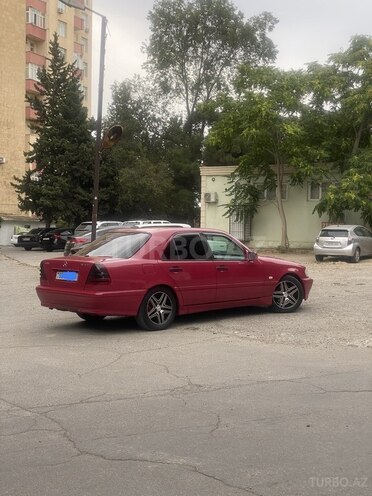 Mercedes C 180 1998, 272,227 km - 1.8 l - Bakı