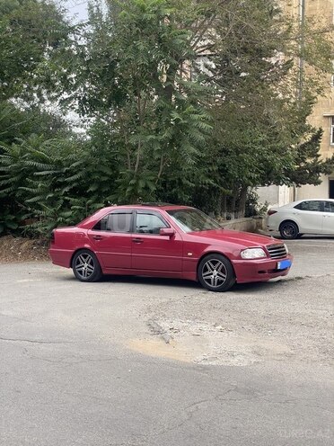 Mercedes C 180 1998, 272,227 km - 1.8 l - Bakı