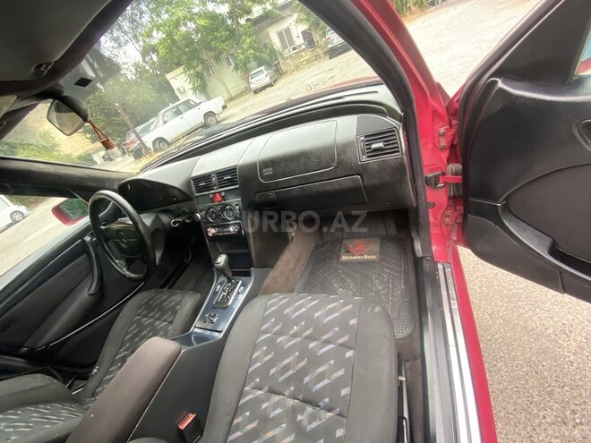 Mercedes C 180 1998, 272,227 km - 1.8 l - Bakı