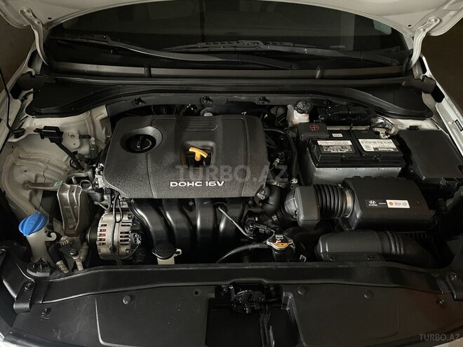 Hyundai Elantra 2016, 97,500 km - 2.0 l - Bakı