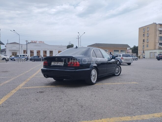 BMW 528 2000, 364,000 km - 2.8 l - Bakı