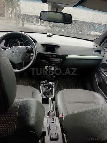 Opel Astra 2007, 345,000 km - 1.7 l - Göyçay