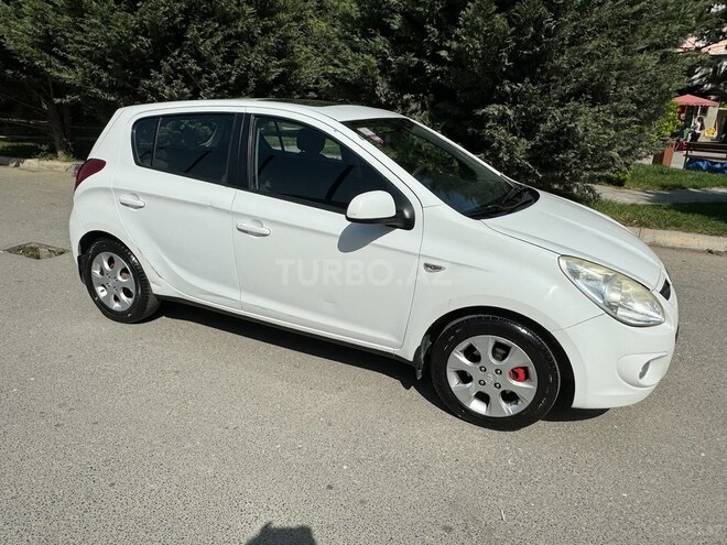 Hyundai i20 2009, 180,000 km - 1.4 l - Bakı