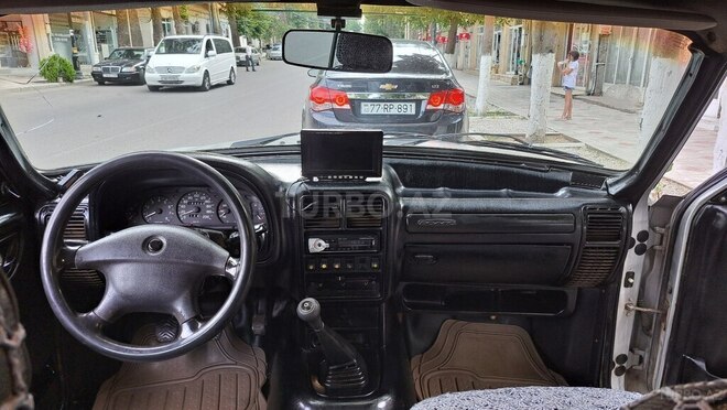 GAZ 3110 2005, 156,000 km - 2.4 l - Qazax