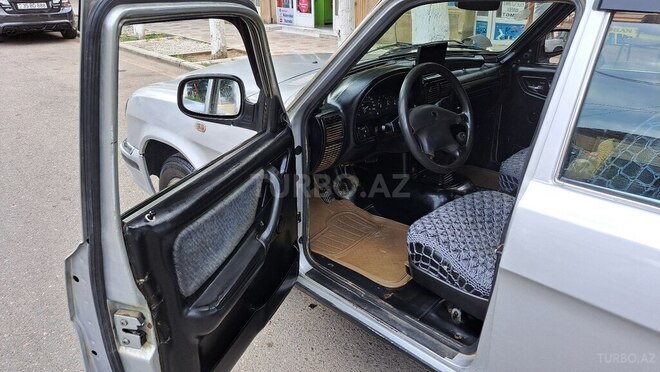 GAZ 3110 2005, 156,000 km - 2.4 l - Qazax