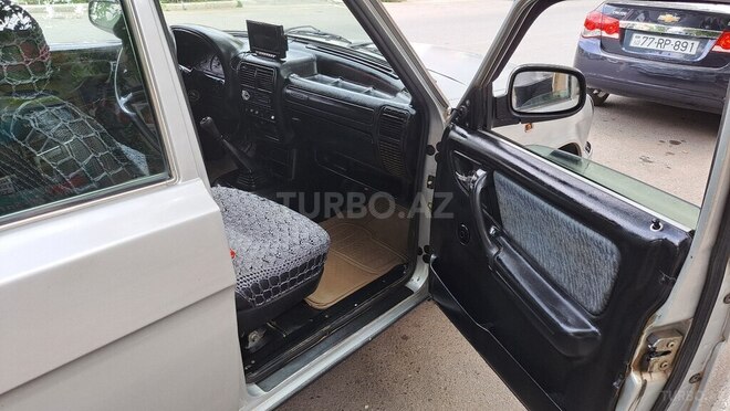GAZ 3110 2005, 156,000 km - 2.4 l - Qazax