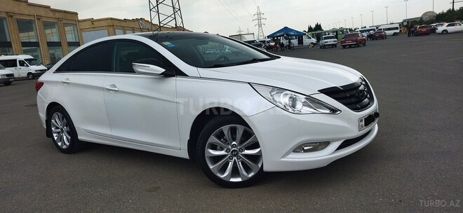 Hyundai Sonata 2013, 118,000 km - 2.4 l - Şəmkir
