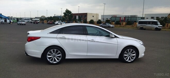 Hyundai Sonata 2013, 118,000 km - 2.4 l - Şəmkir