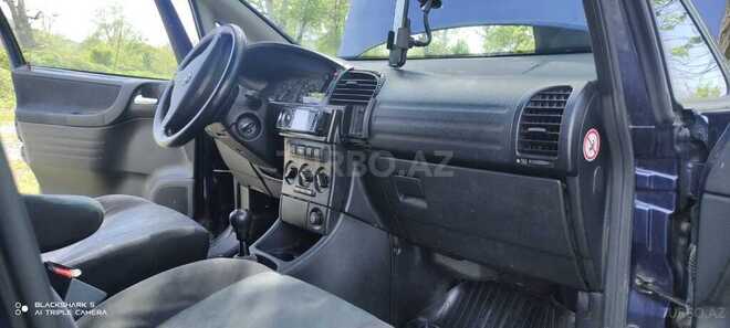 Opel Zafira 1998, 200,000 km - 1.8 l - Qəbələ