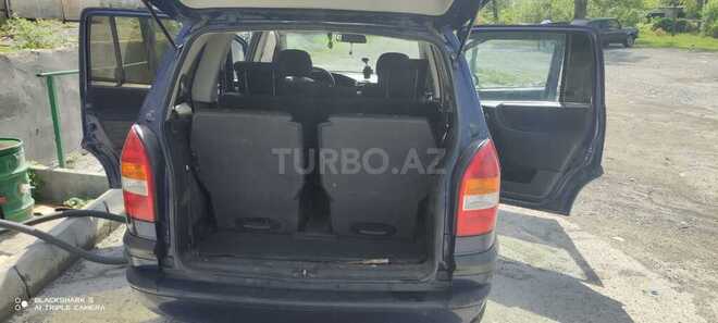 Opel Zafira 1998, 200,000 km - 1.8 l - Qəbələ