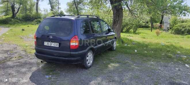 Opel Zafira 1998, 200,000 km - 1.8 l - Qəbələ