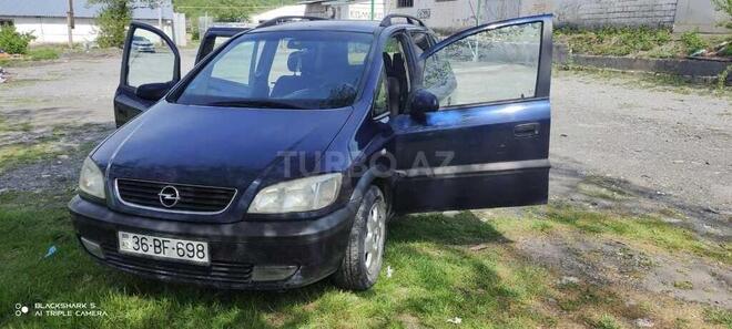 Opel Zafira 1998, 200,000 km - 1.8 l - Qəbələ