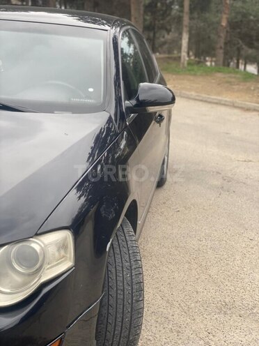 Volkswagen Passat 2006, 284,001 km - 2.0 l - Bakı