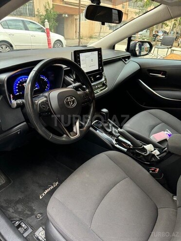 Toyota Corolla 2021, 60,000 km - 1.6 l - Bakı