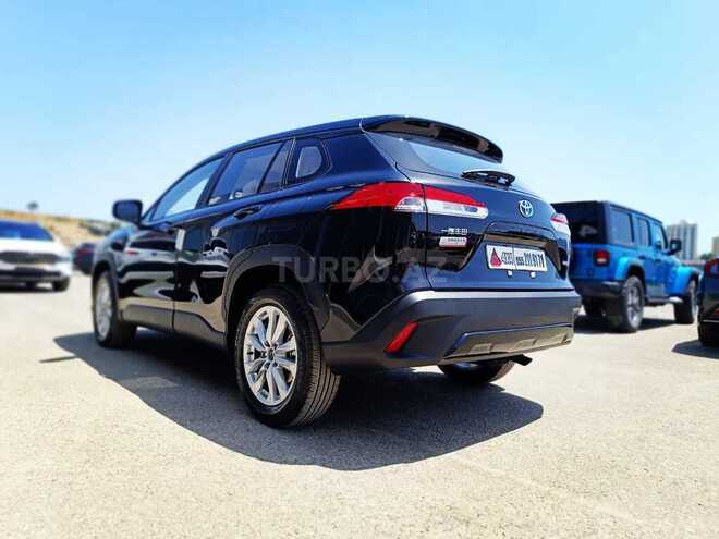 Toyota Corolla Cross-13