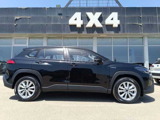 Toyota Corolla Cross-9