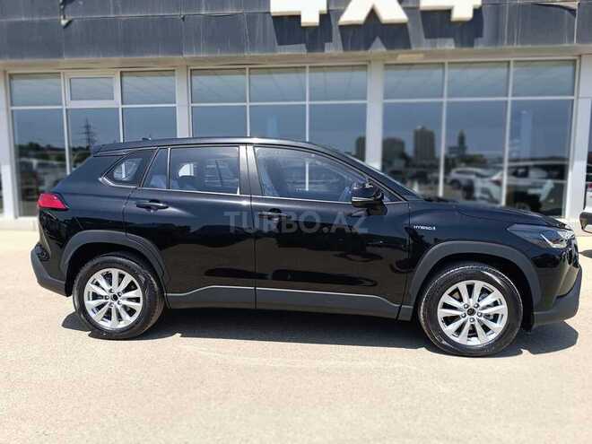 Toyota Corolla Cross-8